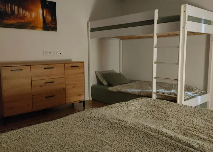 Apartman Na Kvetnej - Vlastna Zahrada, Parkovanie