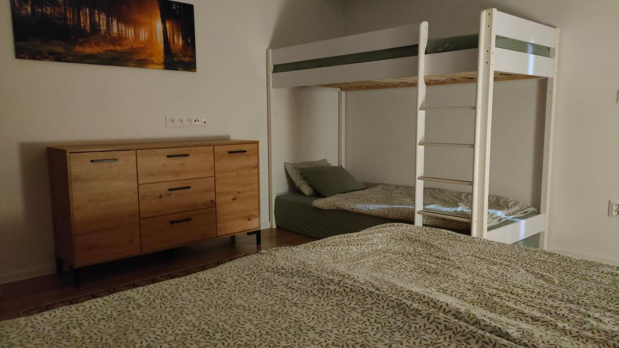 Na Kvetnej - Vlastna Zahrada, Parkovanie Apartment Poprad